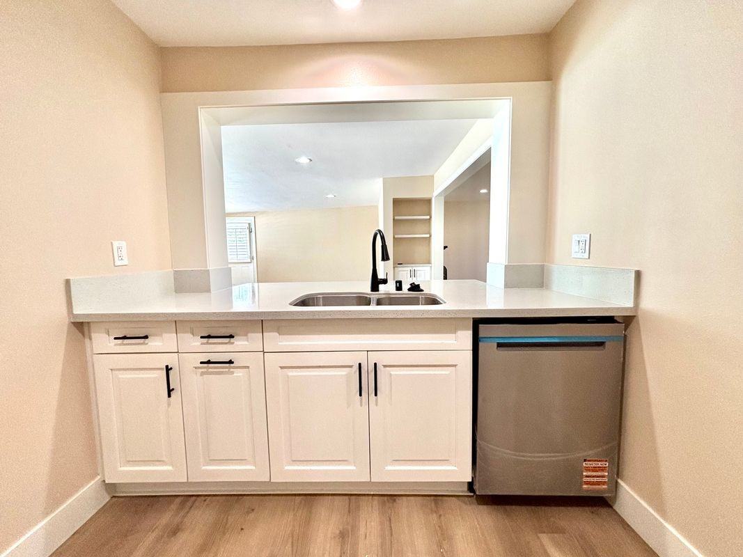 2013 Victoria Dr - Photo 6 of 19