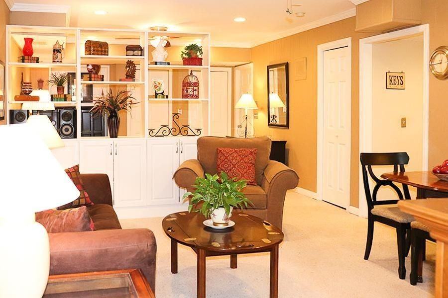 5070 Vernon Springs Dr - Photo 4 of 16