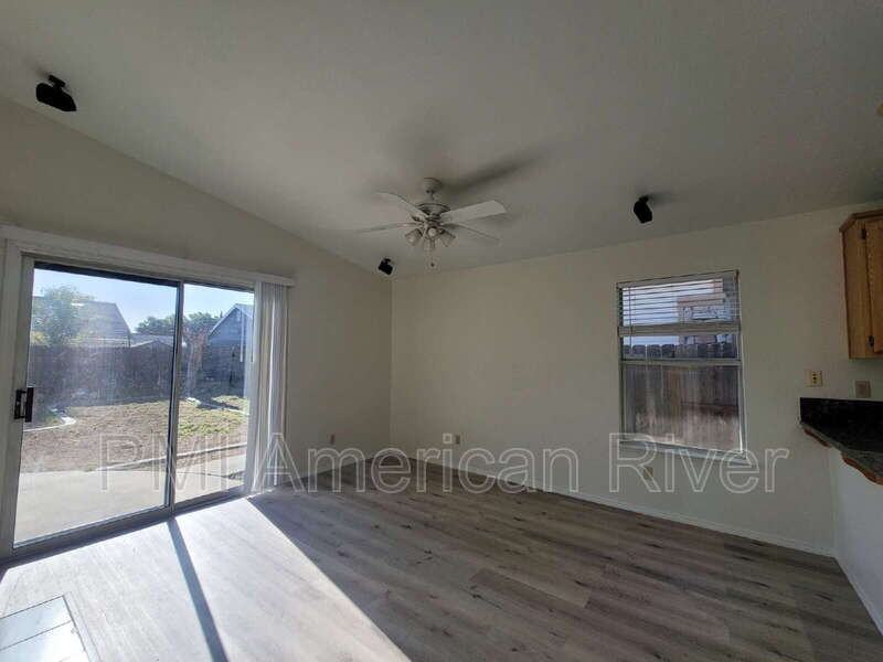 1 Sorbell Ct - Photo 5 of 20