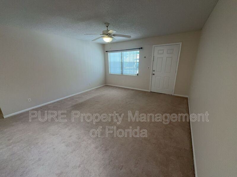 8671 Sw 97th St #C - Photo 4 of 46