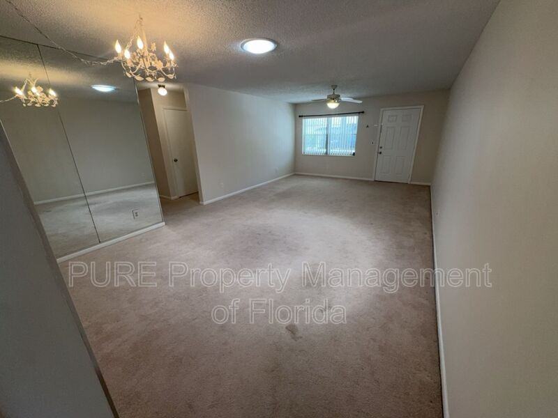 8671 Sw 97th St #C - Photo 7 of 46