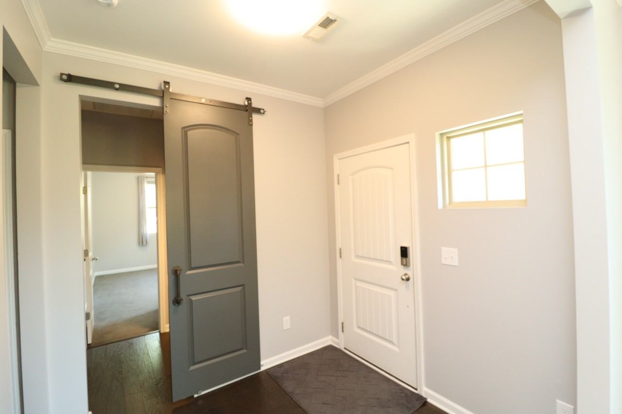 689 Wickham Ridge Rd - Photo 2 of 37