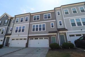 featured image of 1405 Regents Ln