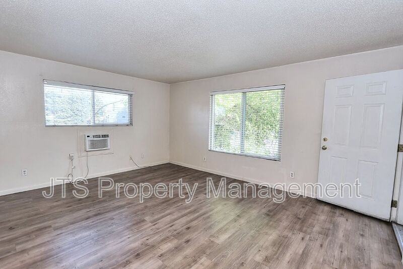 7877 Sayonara Dr #D - Photo 6 of 49