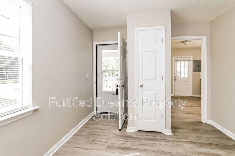 3603 Calumet Pl - Photo 3 of 16