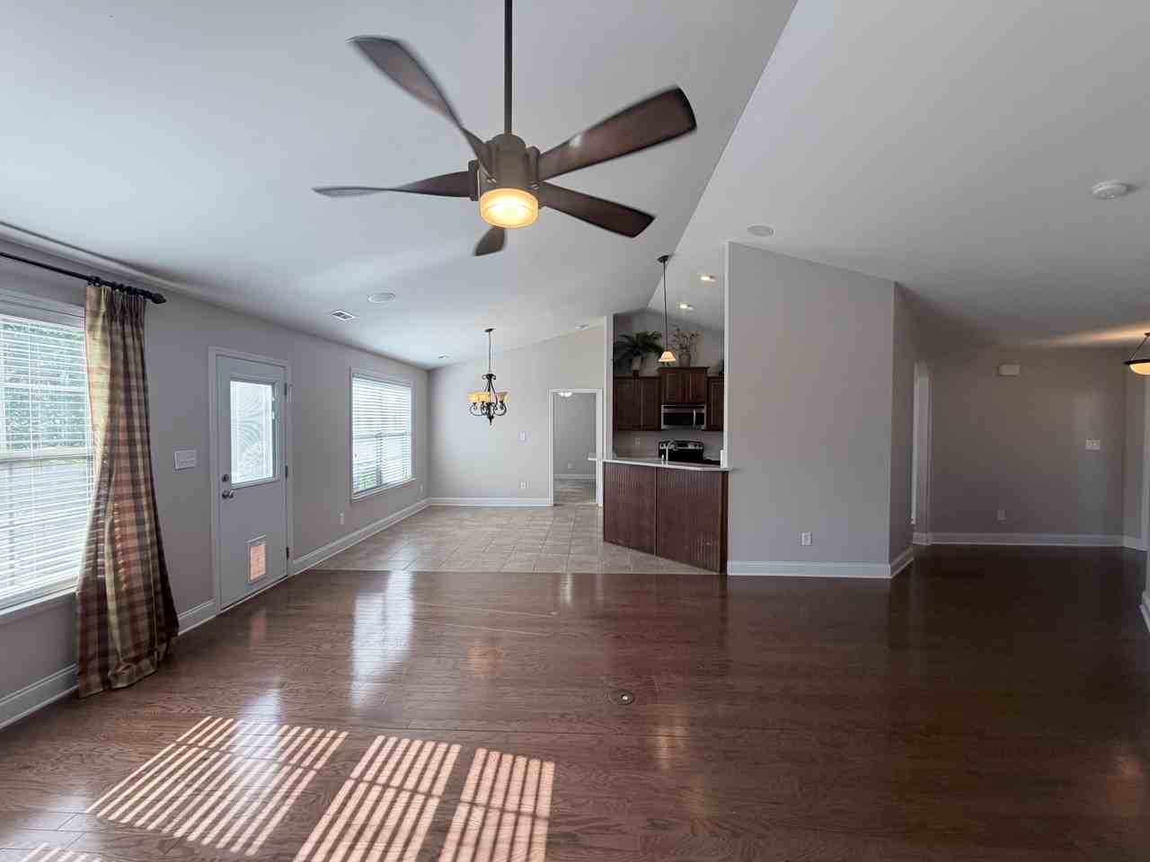 110 Autumn Haven Ln - Photo 6 of 23