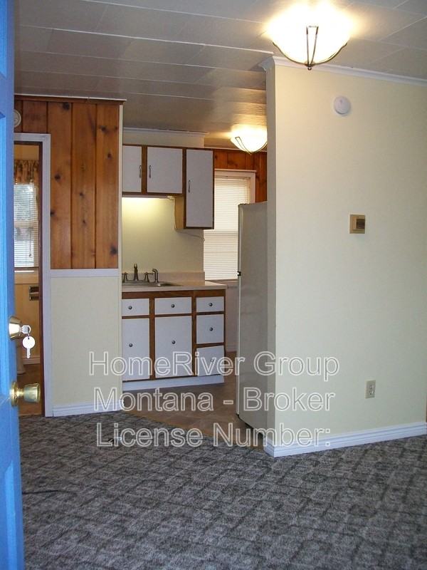 1120 Milton St #A - Photo 3 of 6