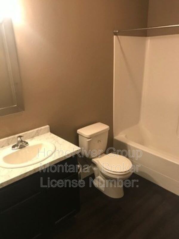 825 Charlo St #200 - Photo 7 of 10