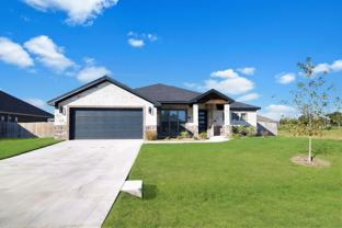 3866 Green Tree Loop - Photo 1 of 1