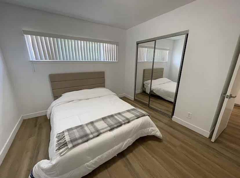 1236 Brockton Ave #8 - Photo 7 of 8