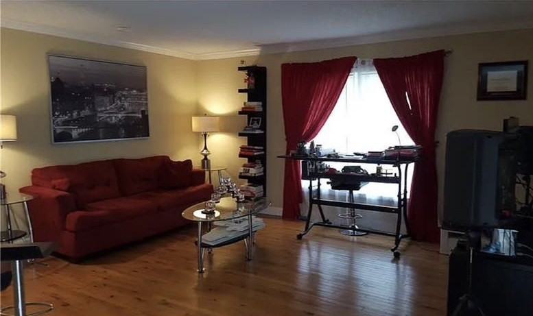 4822 Conway Rd - Photo 3 of 6