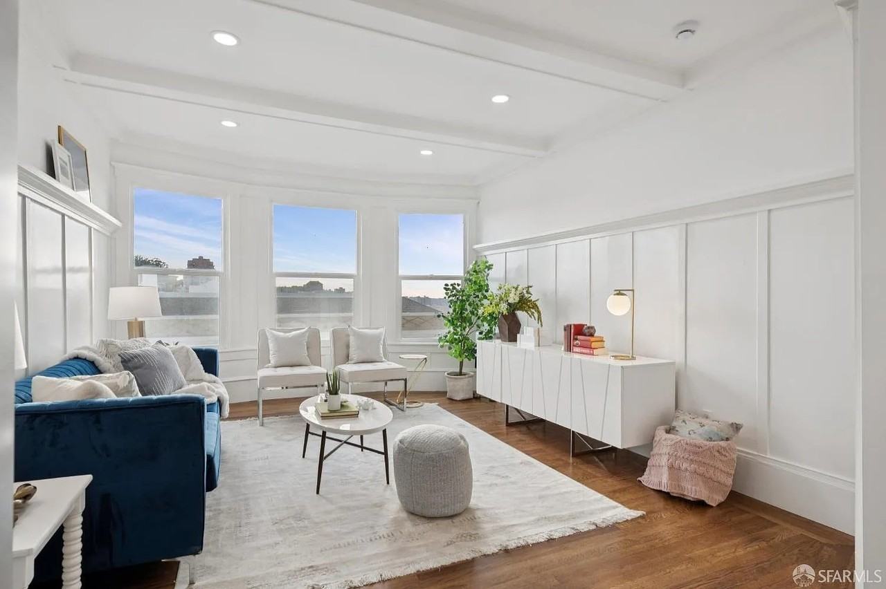 1449 Hyde St - Photo 6 of 12