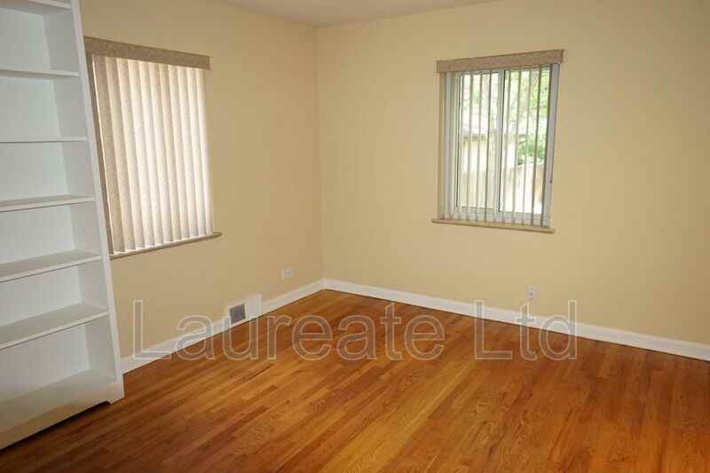 720 Ivy St - Photo 7 of 16