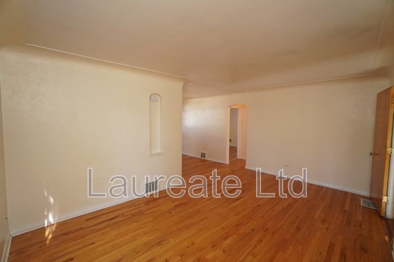 2425 S Humboldt St - Photo 6 of 30