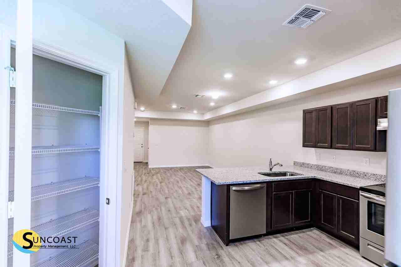 17172 Belmont Ave - Photo 6 of 16