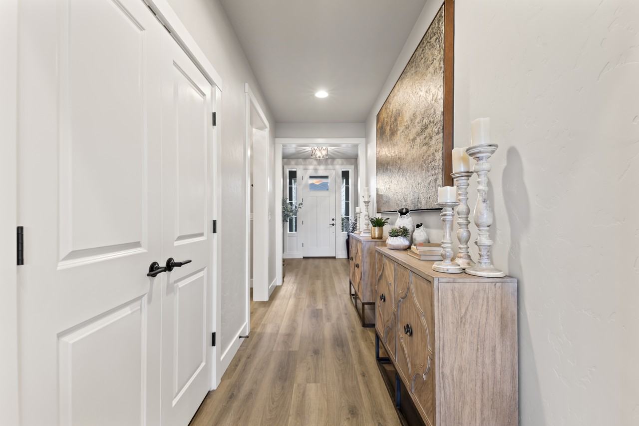 10238 Hazy Glen Dr - Photo 6 of 50