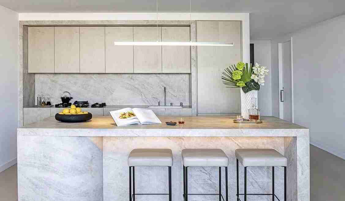 9200 Wilshire Blvd #304E - Photo 2 of 21