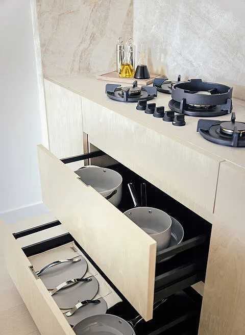 9200 Wilshire Blvd #304E - Photo 5 of 21