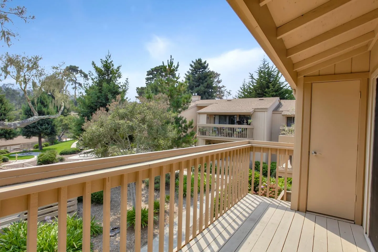 300 Glenwood Cir #287 - Photo 3 of 12