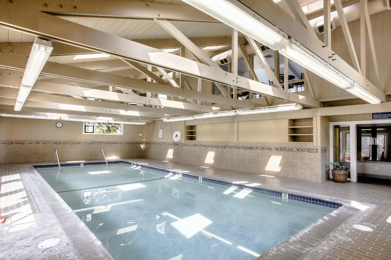 300 Glenwood Cir #287 - Photo 5 of 12