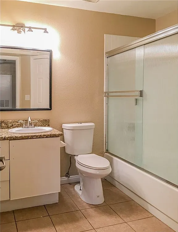 2160 Highpointe Dr #101 - Photo 2 of 12