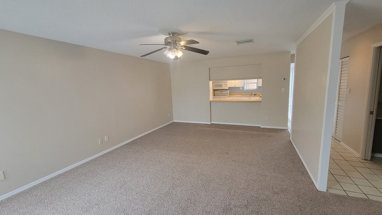 7910 Citrus Dr - Photo 2 of 15