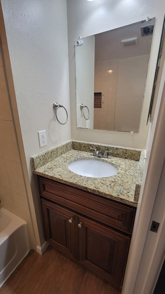 7910 Citrus Dr - Photo 7 of 15