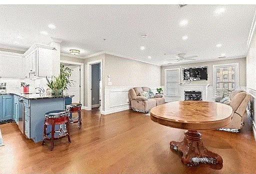 10 Crowninshield St - Photo 6 of 8