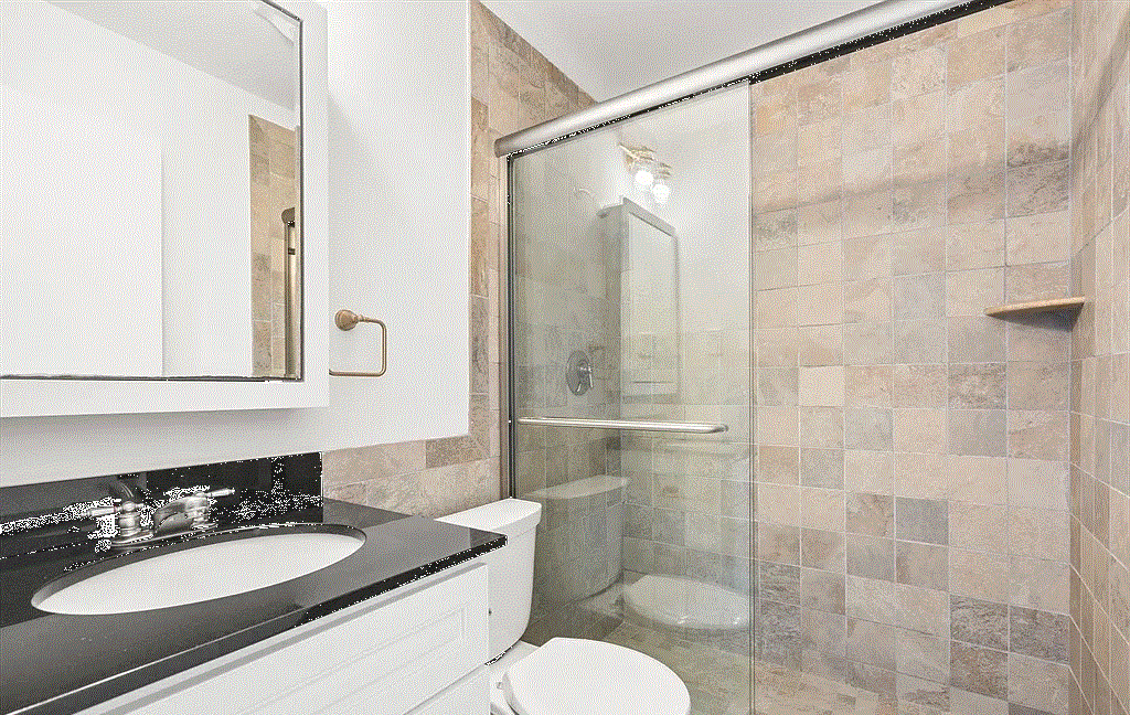 80 Beaumont St - Photo 4 of 8