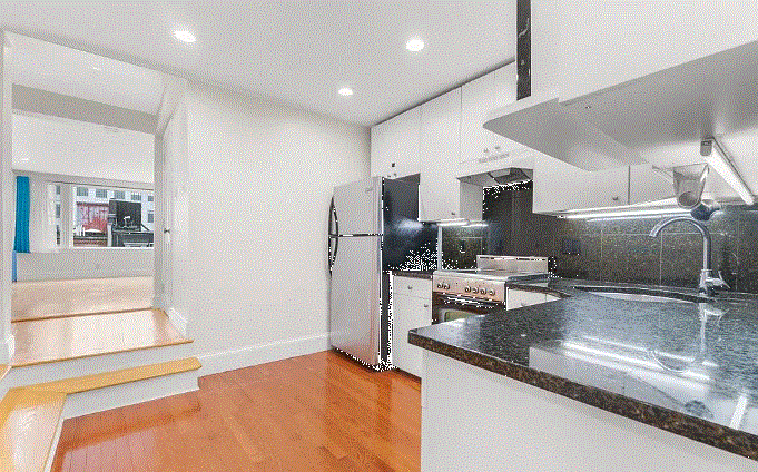 74 Commonwealth Ave - Photo 4 of 8