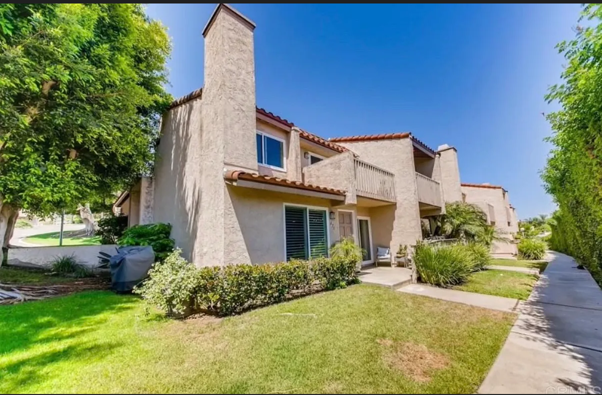 671 Ascot Dr - Photo 2 of 21