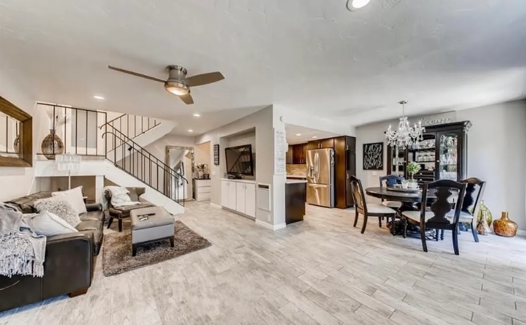 671 Ascot Dr - Photo 4 of 21