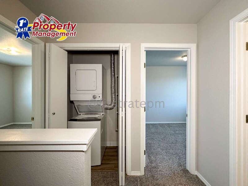 257 E Elbridge St - Photo 7 of 23