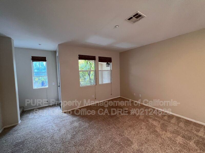 1586 Sumac Pl - Photo 3 of 16