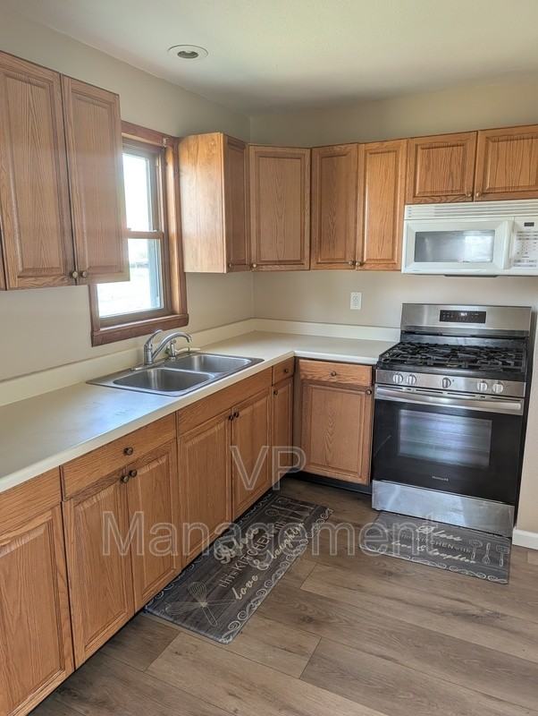 3631 Homestead Ave - Photo 2 of 12