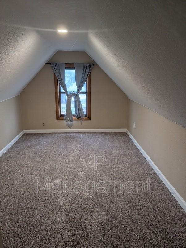 3631 Homestead Ave - Photo 3 of 12