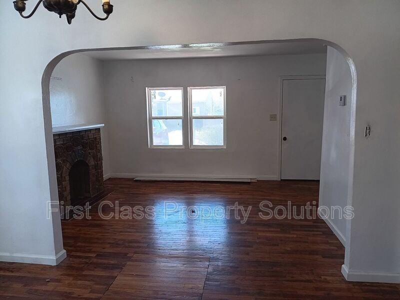 1701 Ne 34th St - Photo 7 of 15