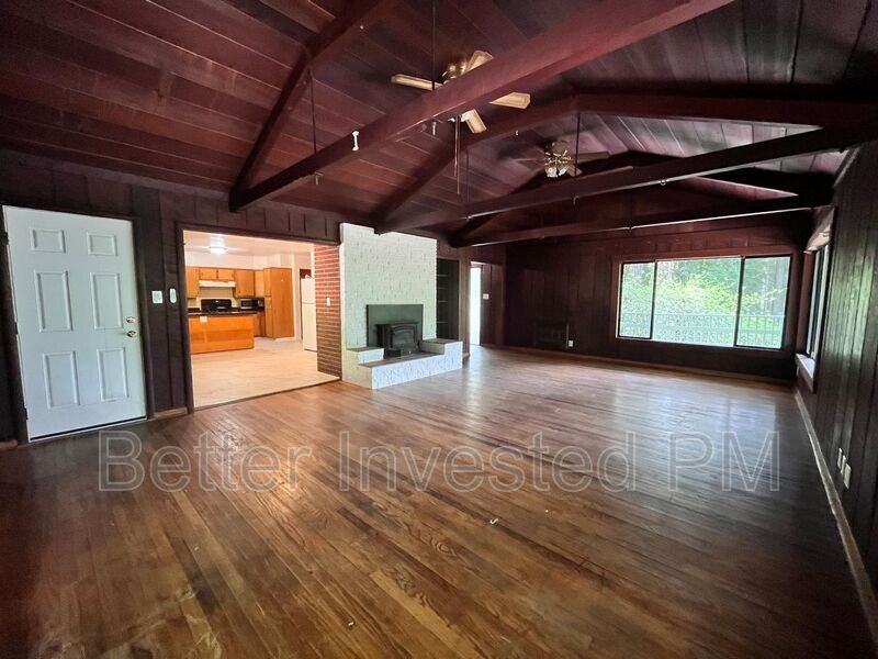 24665 Birch St #A - Photo 3 of 19