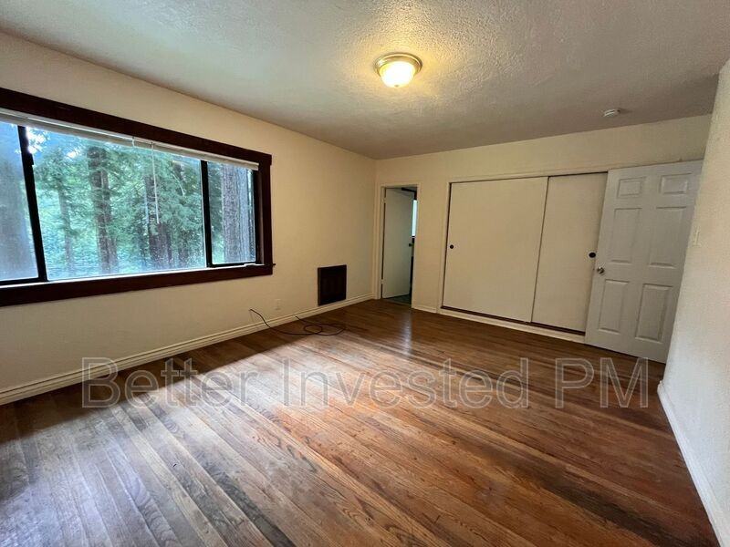 24665 Birch St #A - Photo 6 of 19