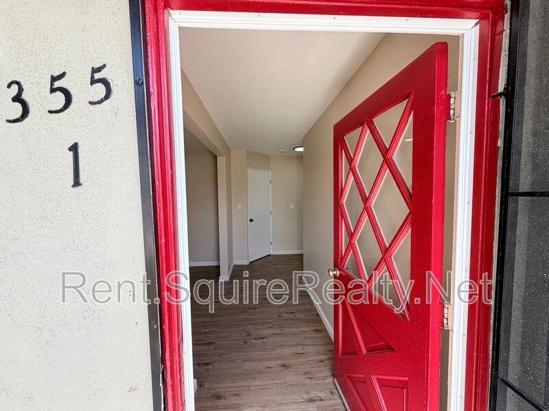 355 S Aspan Ave - Photo 2 of 22