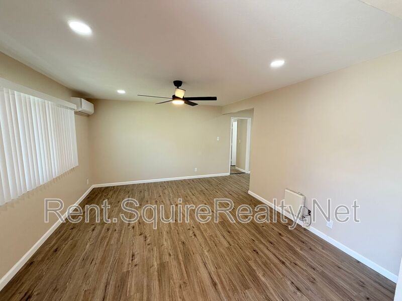 355 S Aspan Ave - Photo 5 of 22