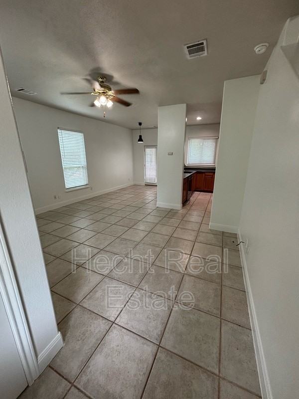 5711 China Berry Rd - Photo 3 of 22