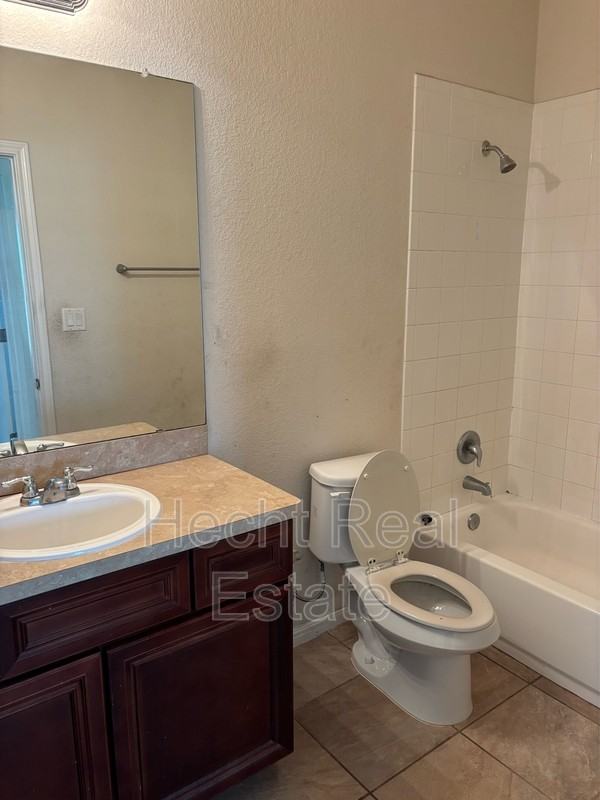 342 Main St - Photo 6 of 11