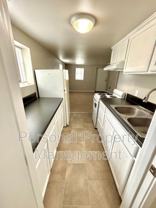 525 Nw 10th Ave #B - Photo 1 of 1