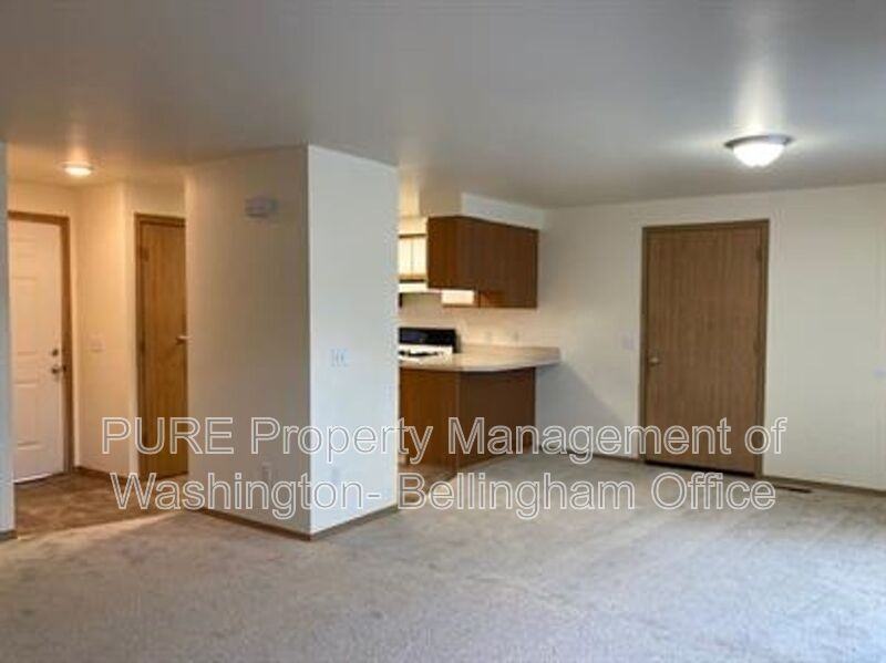 413 Rowland Rd - Photo 3 of 13