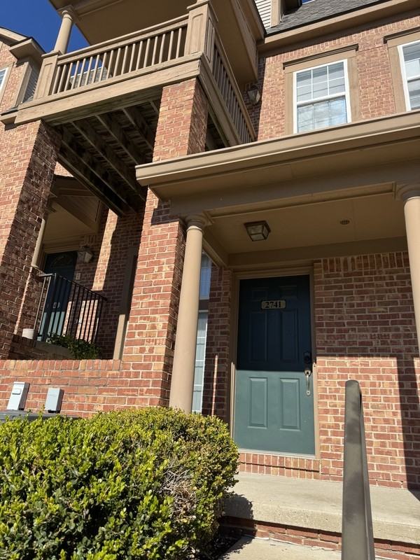 2741 Barclay Way - Photo 2 of 18