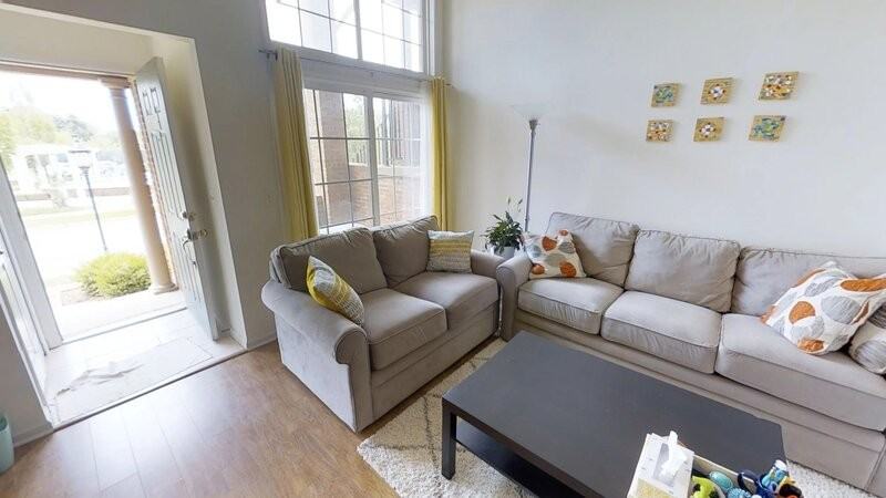 2741 Barclay Way - Photo 5 of 18