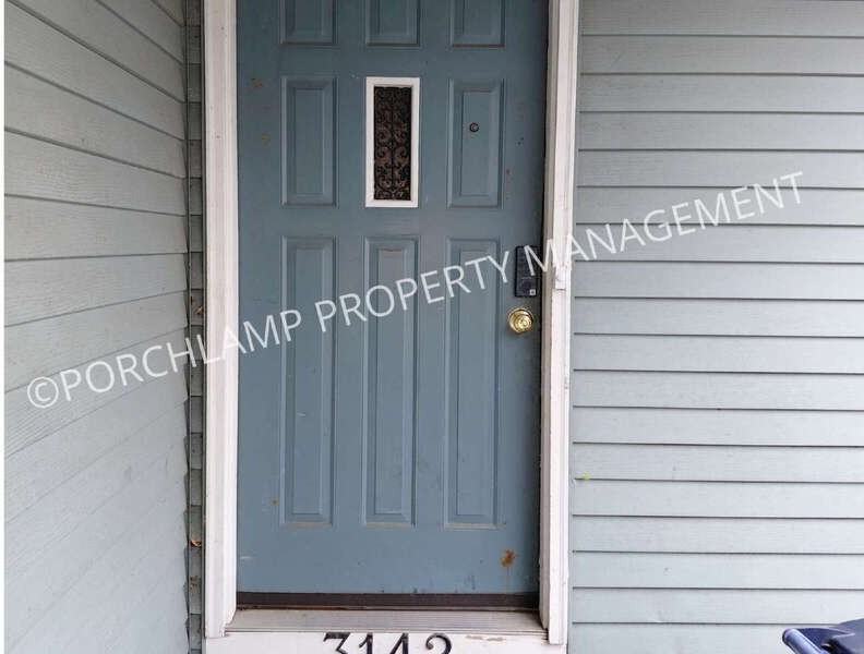 3142 Kalamazoo Ave Se - Photo 3 of 19