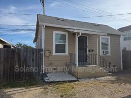 featured image of 721 Broadway St #721