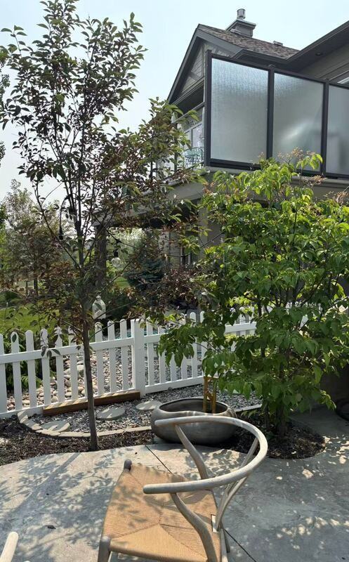 653 178a St Sw - Photo 2 of 33